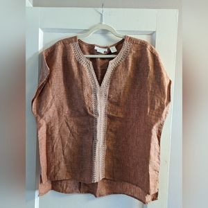 House of Harlow linen cap sleeve blouse